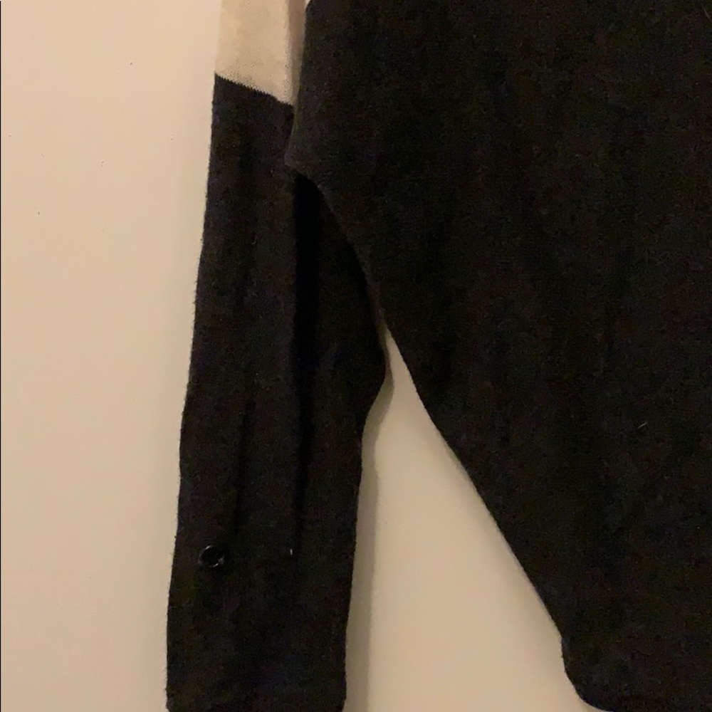 Reversible Lululemon Sweater - image 5